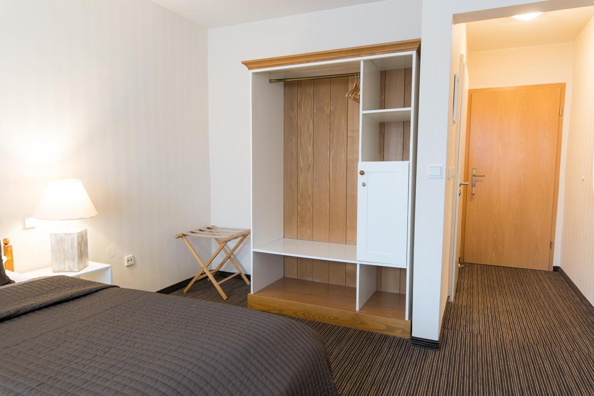 Hotel-Restaurant Thueringer Hof バート・フランケンハウゼン 部屋 写真