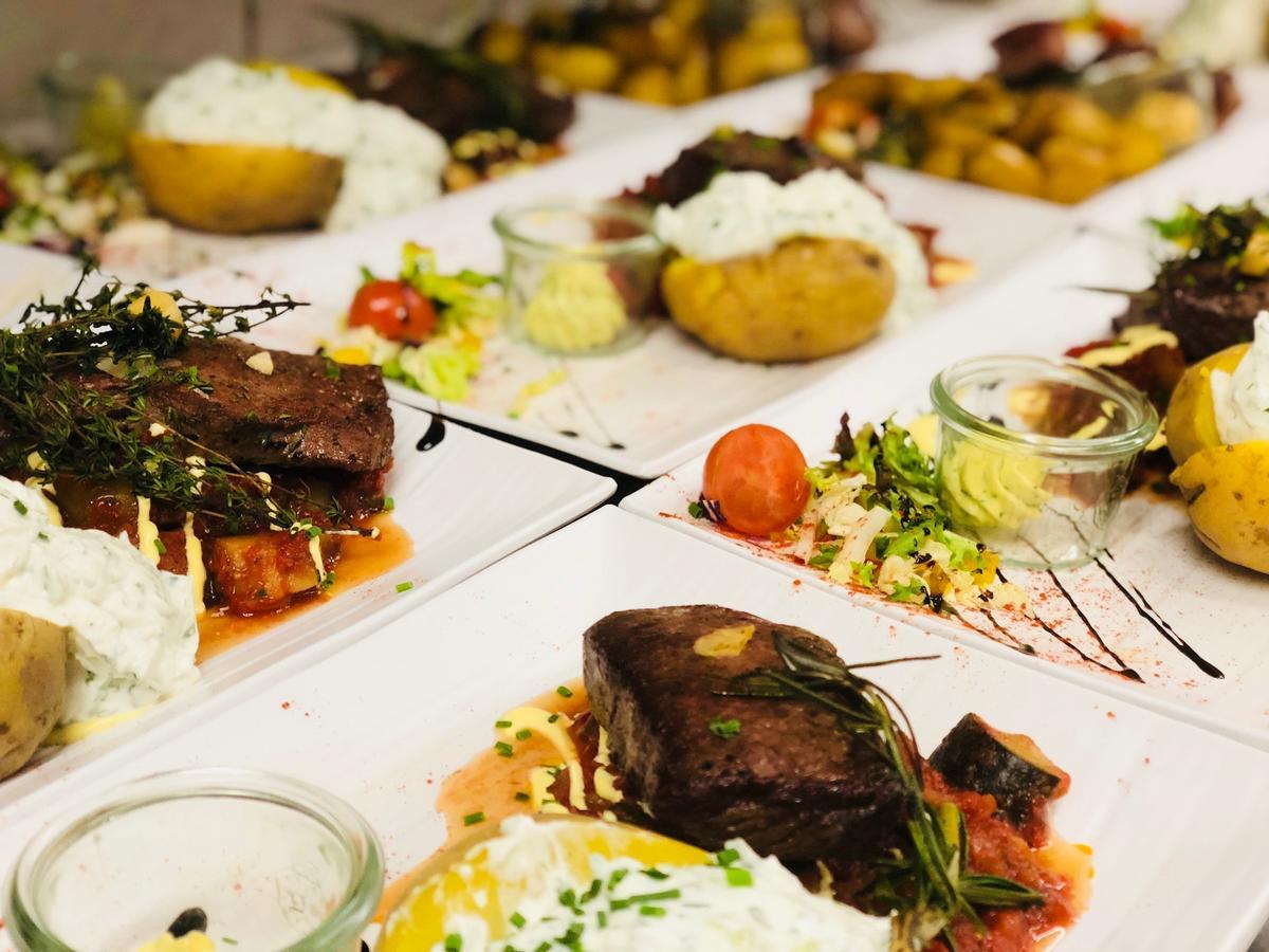 Hotel-Restaurant Thueringer Hof バート・フランケンハウゼン エクステリア 写真